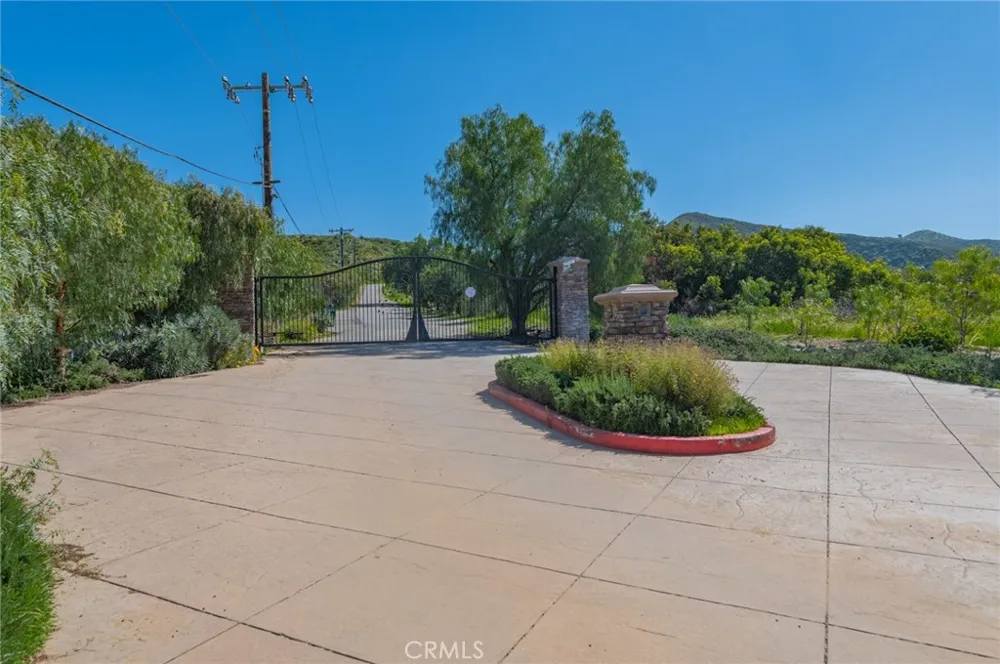 28741 Williams Canyon Rd. Silverado Canyon, CA 92676