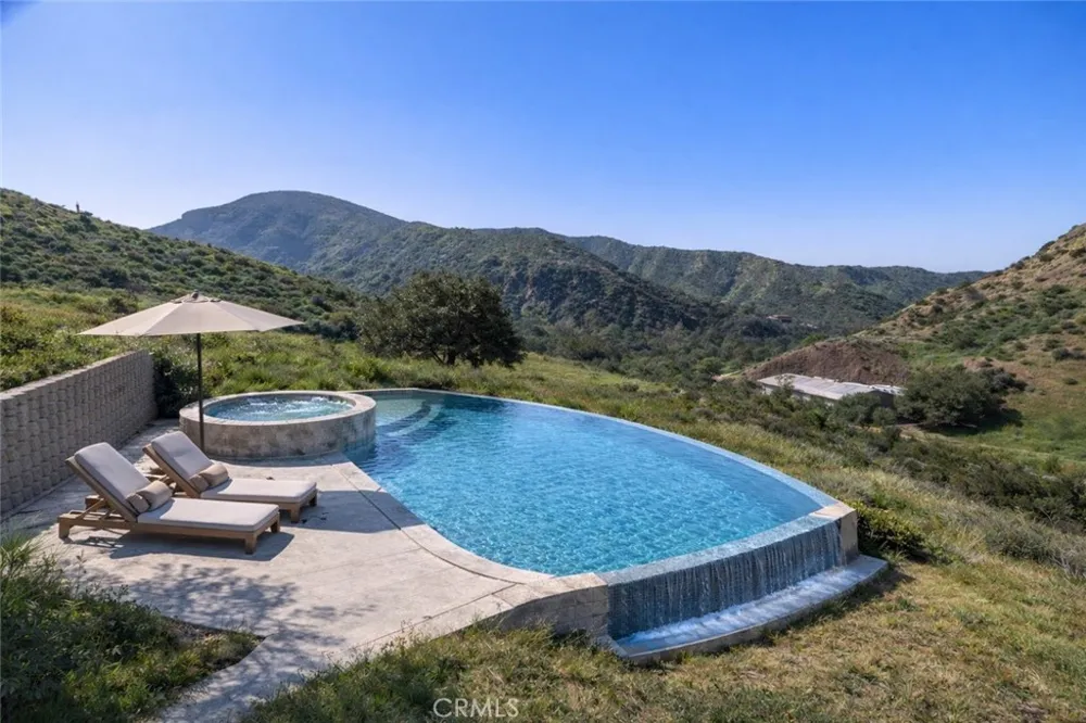 28741 Williams Canyon Rd. Silverado Canyon, CA 92676