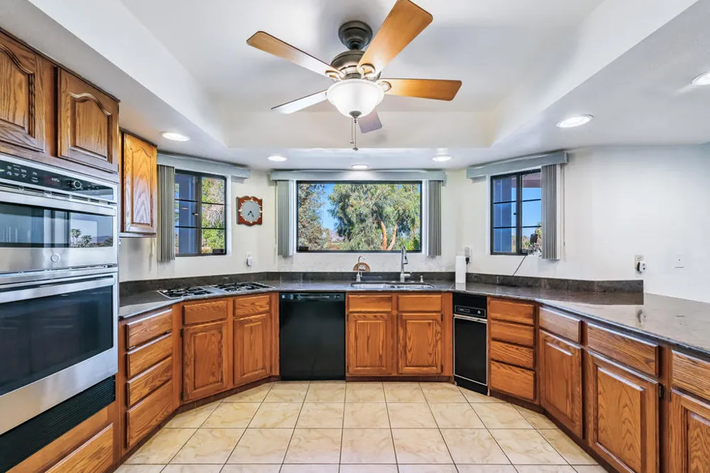 204 Fairway Drive Needles, CA 92363