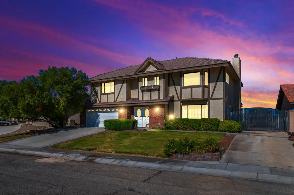 204 Fairway Drive Needles, CA 92363