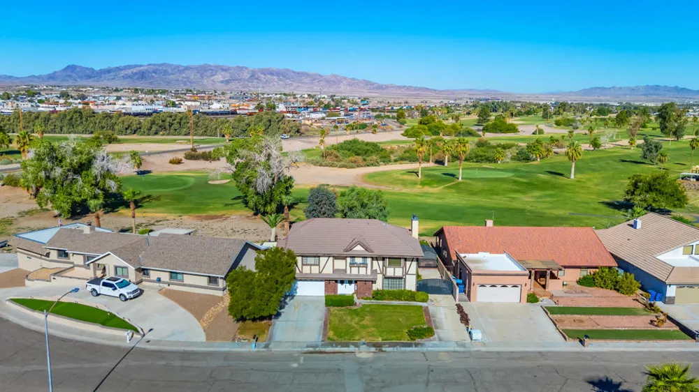 204 Fairway Drive Needles, CA 92363
