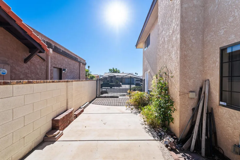 204 Fairway Drive Needles, CA 92363