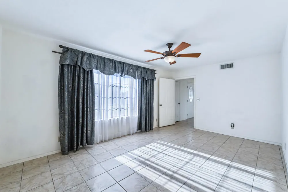 204 Fairway Drive Needles, CA 92363