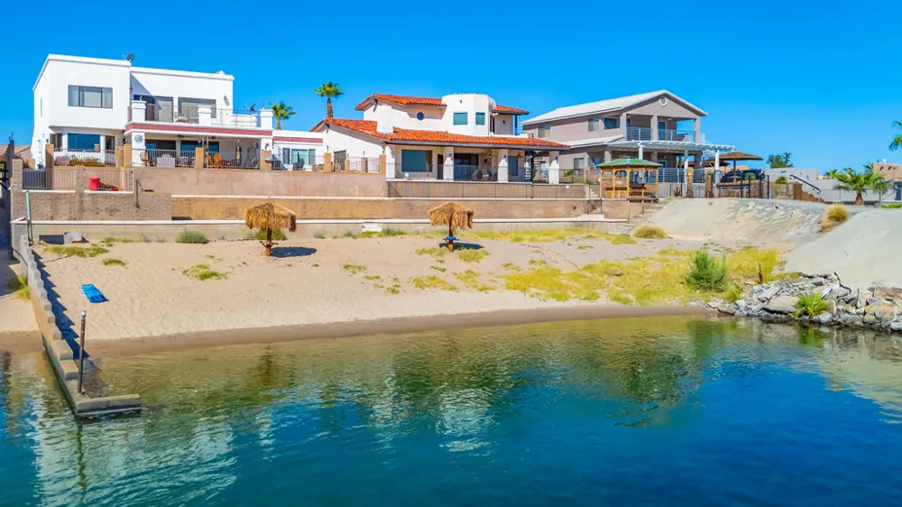 204 Fairway Drive Needles, CA 92363