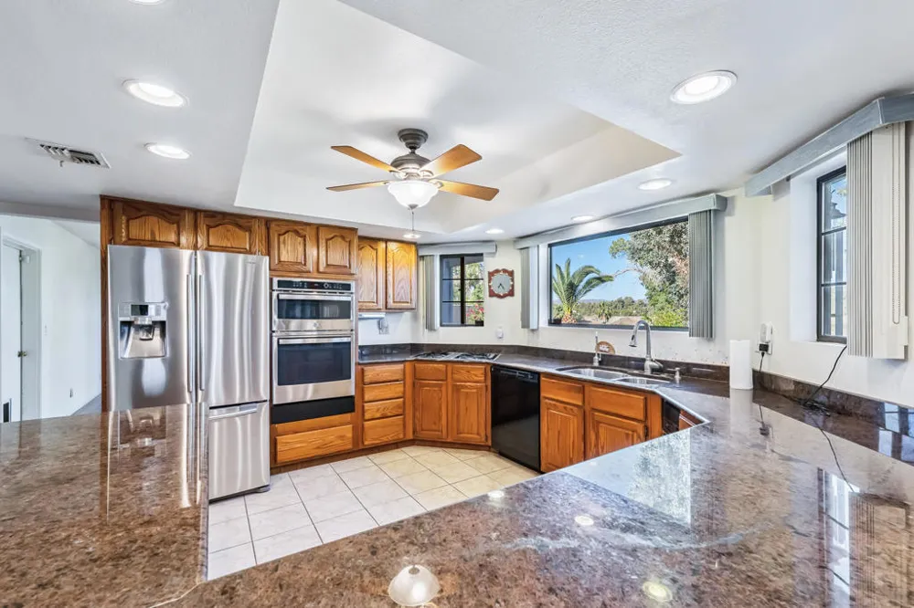 204 Fairway Drive Needles, CA 92363