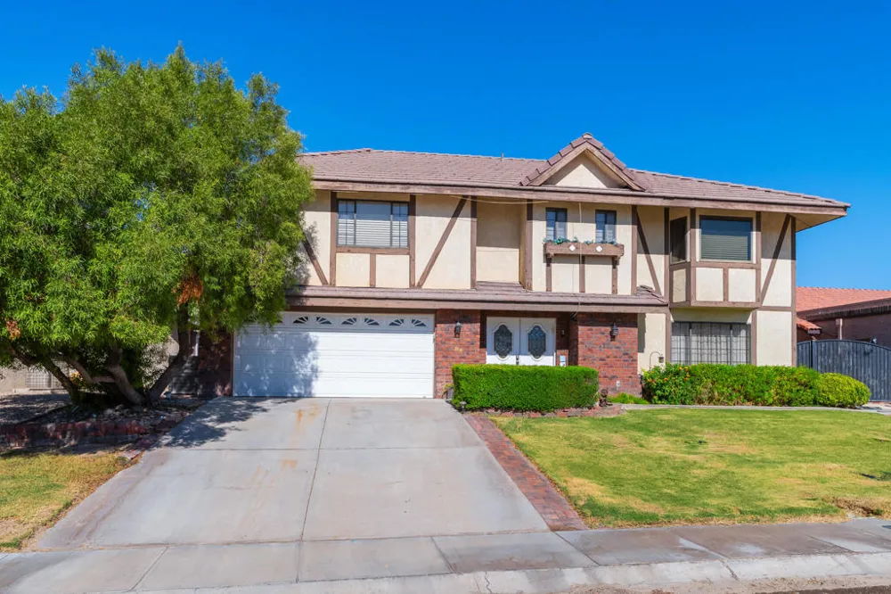204 Fairway Drive Needles, CA 92363