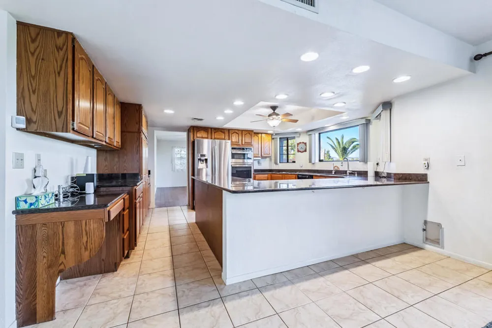 204 Fairway Drive Needles, CA 92363