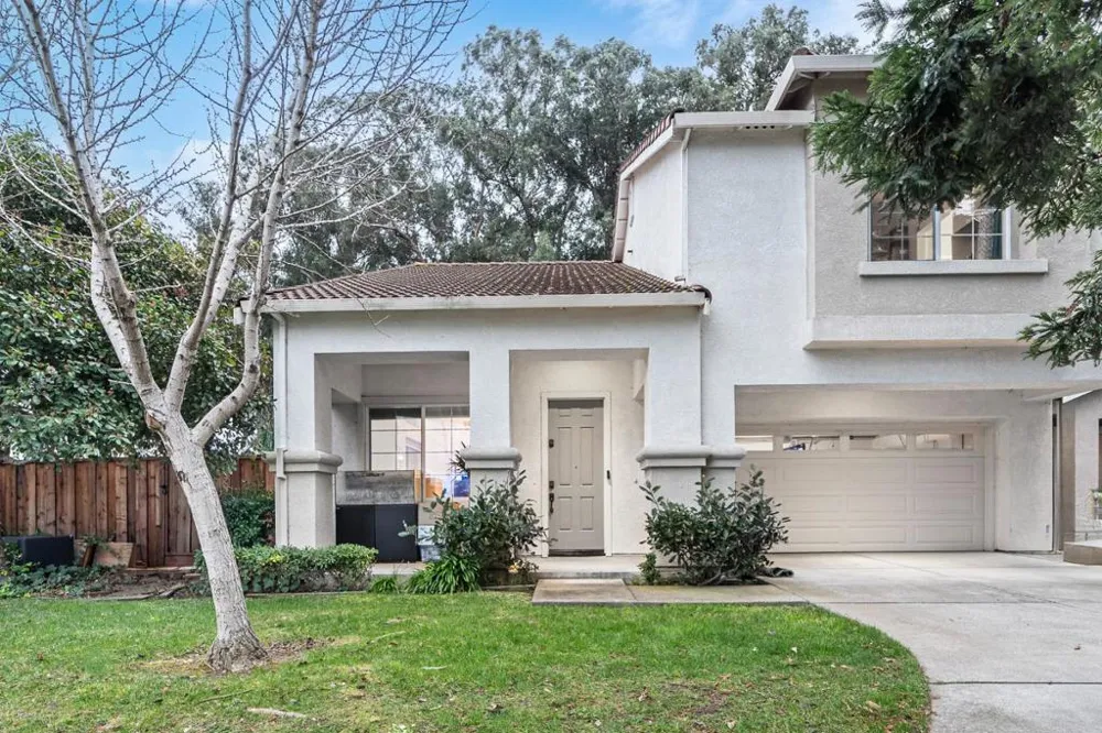 708 Raineer Court San Leandro, CA 94577