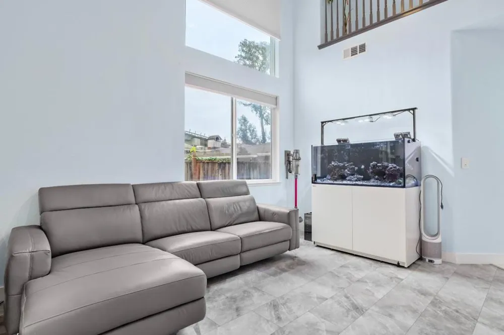 708 Raineer Court San Leandro, CA 94577