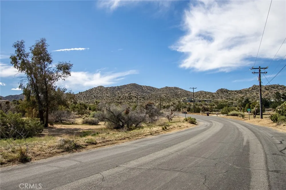 9486 Carmelita Circle Yucca Valley, CA 92284
