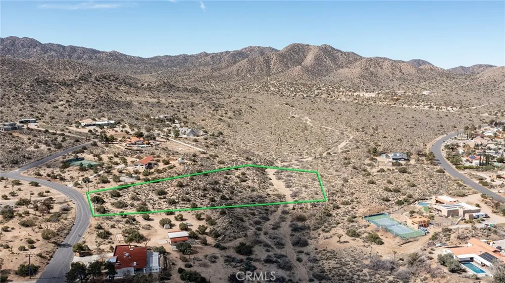 9486 Carmelita Circle Yucca Valley, CA 92284
