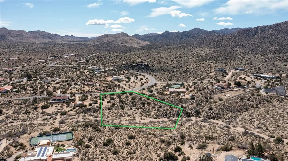 9486 Carmelita Circle Yucca Valley, CA 92284