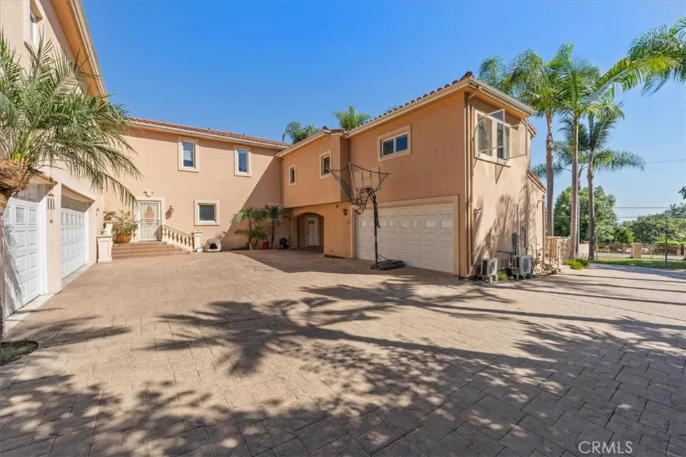 1573 Nabal La Habra Heights, CA 90631