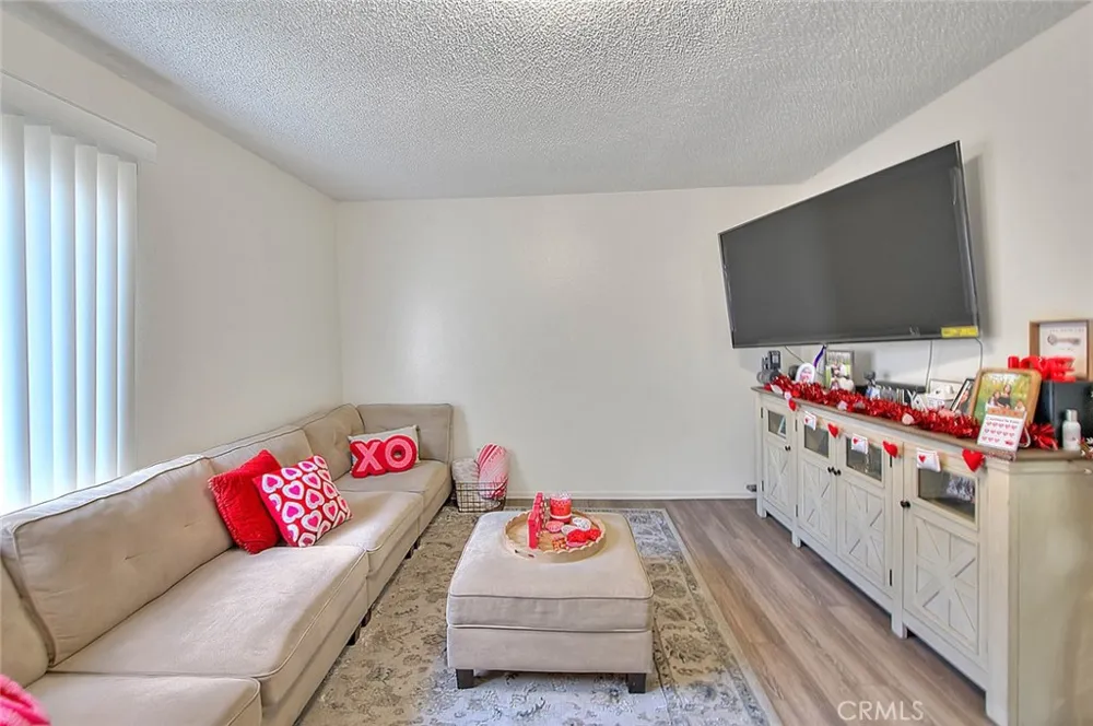275 S Monte Vista La Habra, CA 90631