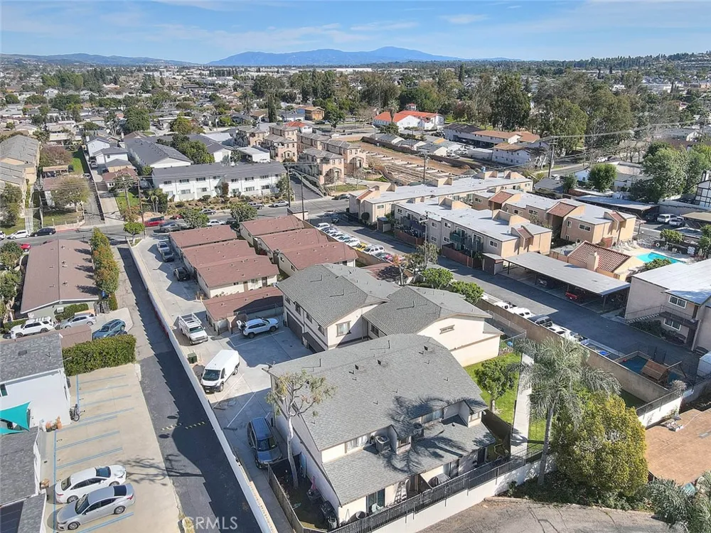275 S Monte Vista La Habra, CA 90631