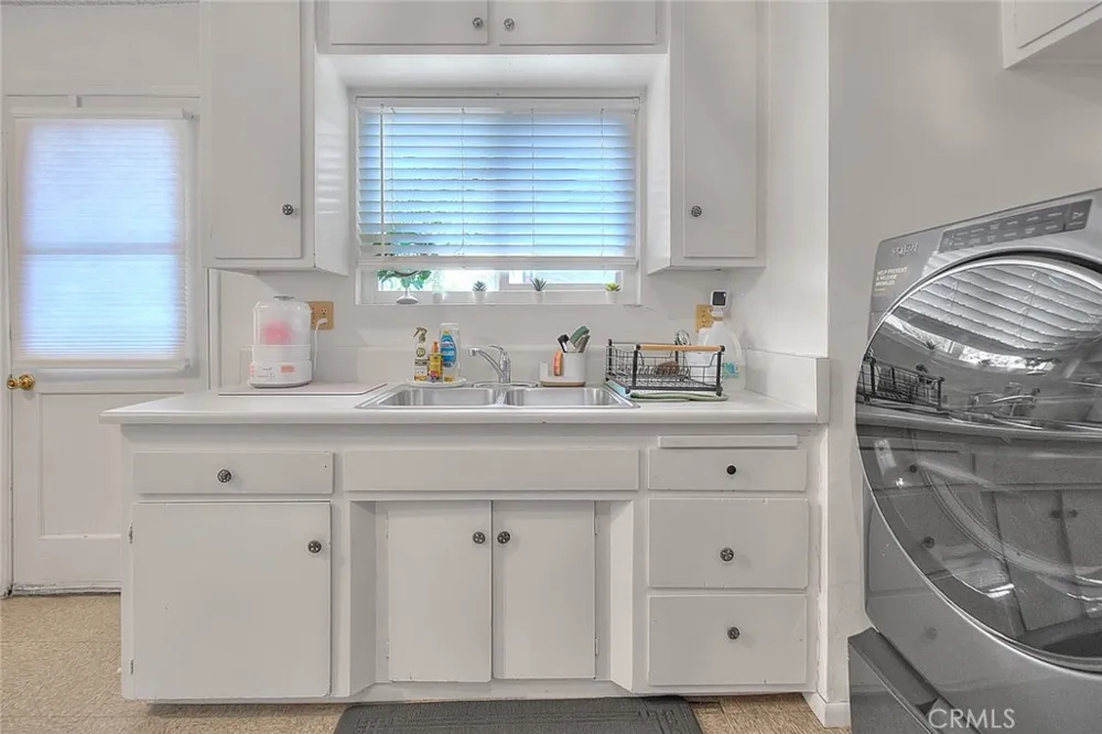 275 S Monte Vista La Habra, CA 90631