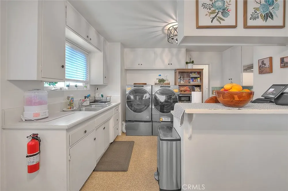 275 S Monte Vista La Habra, CA 90631