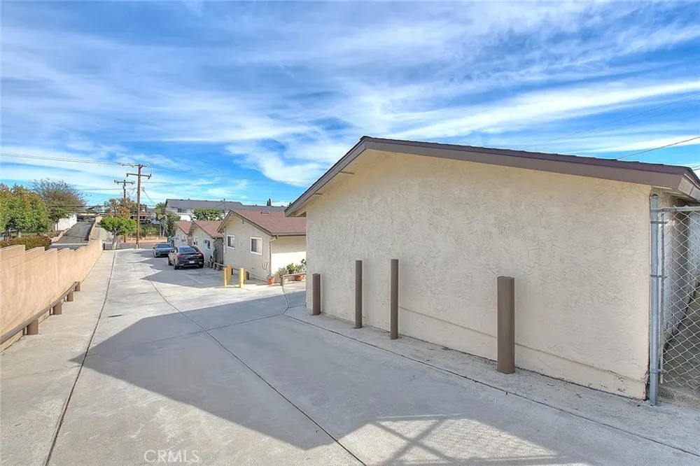 275 S Monte Vista La Habra, CA 90631