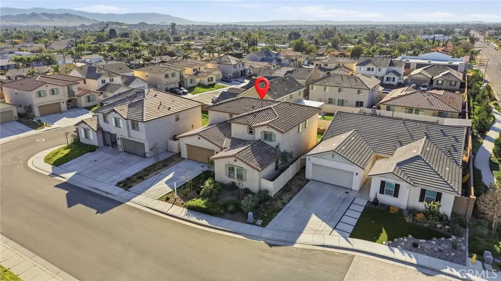 8419 Brotchie Jurupa Valley, CA 92509