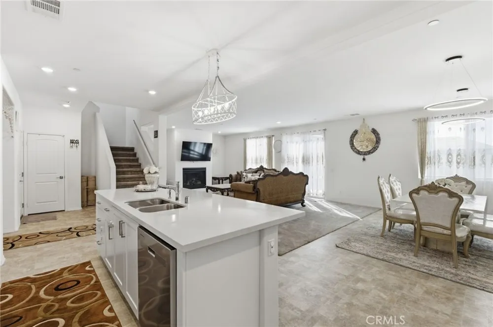 8419 Brotchie Jurupa Valley, CA 92509