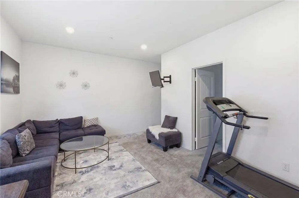 8419 Brotchie Jurupa Valley, CA 92509