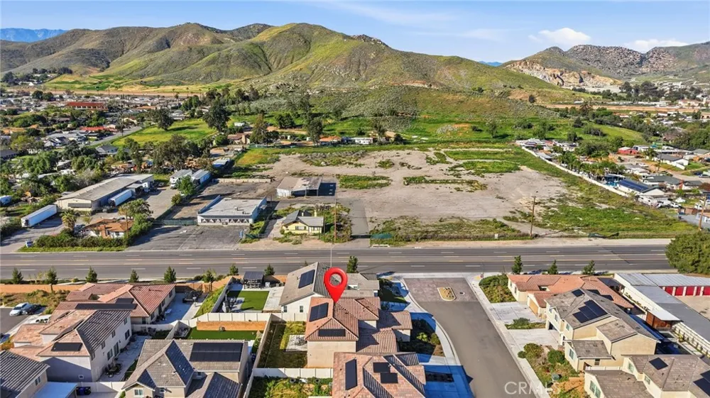 8419 Brotchie Jurupa Valley, CA 92509