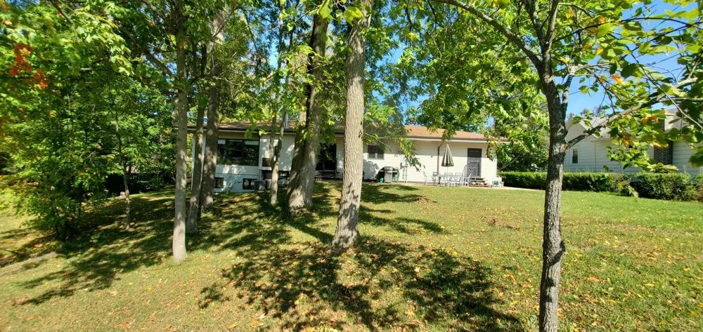 746 Lee Street South Haven City, MI 49090
