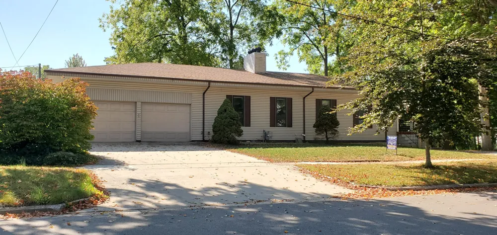 746 Lee Street South Haven City, MI 49090