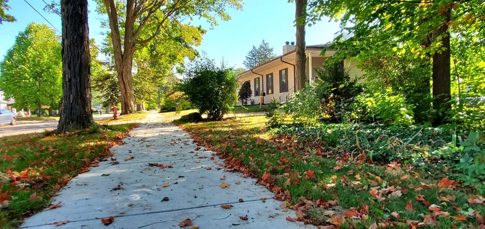 746 Lee Street South Haven City, MI 49090