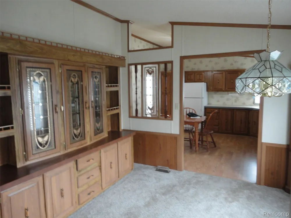 268 Highlands Bedford Township, MI 48182