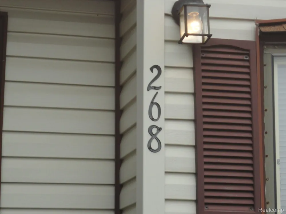 268 Highlands Bedford Township, MI 48182