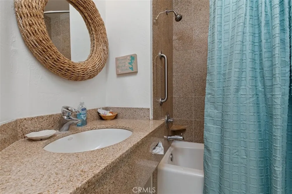 198 main #205 Pismo Beach, CA 93449