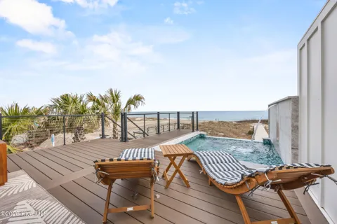 601 Fort Fisher Boulevard S #B
