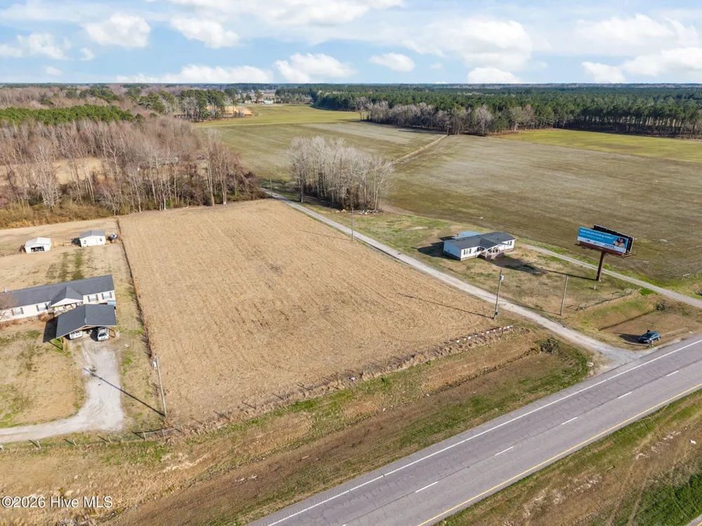 5238 Us 17 Highway Washington, NC 27889