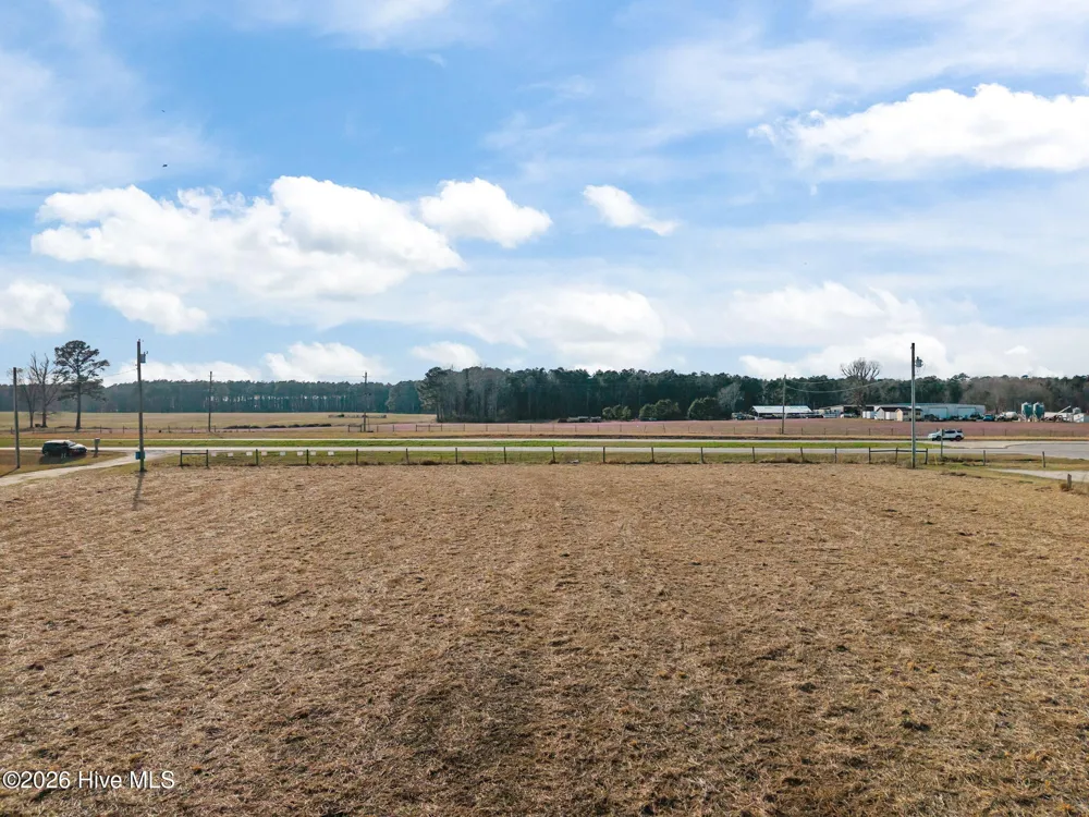 5238 Us 17 Highway Washington, NC 27889