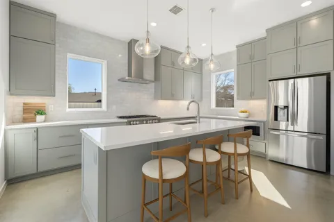 11009 Fourth Street
