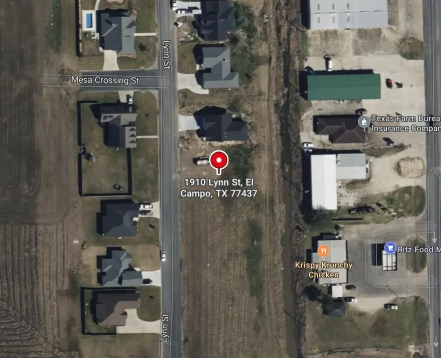 1910 Lynn Street El Campo, TX 77437
