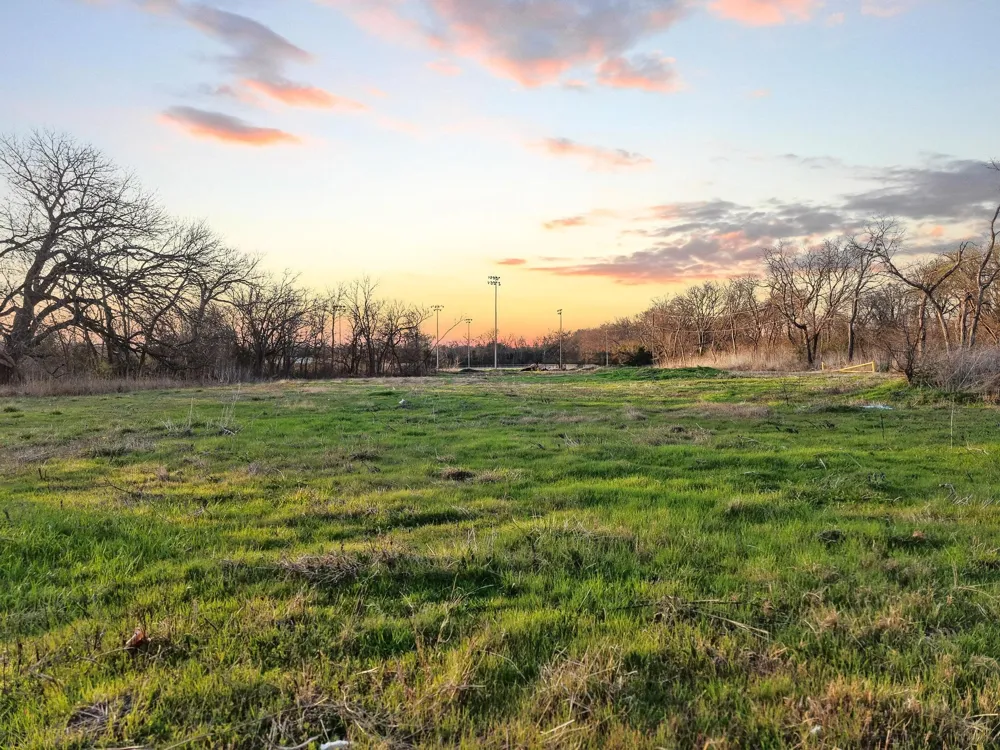 120 Holmes Street #Lot 2 Trenton, TX 75490