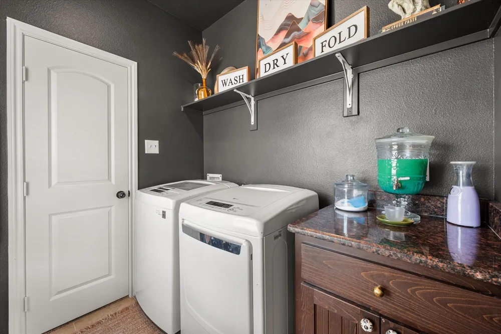 381 County Road 3050 Purdon, TX 76679
