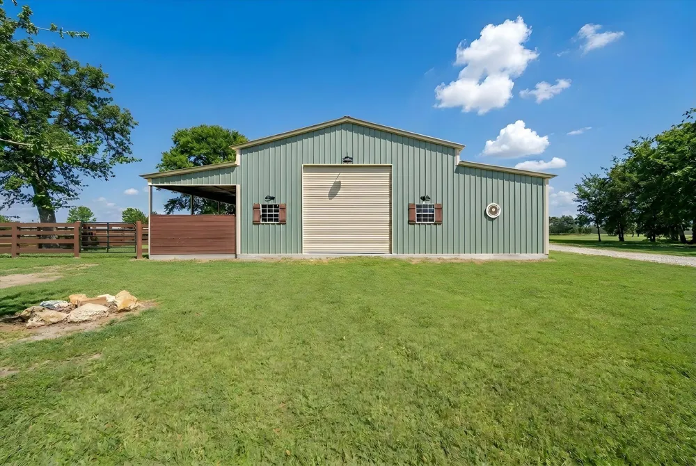 381 County Road 3050 Purdon, TX 76679