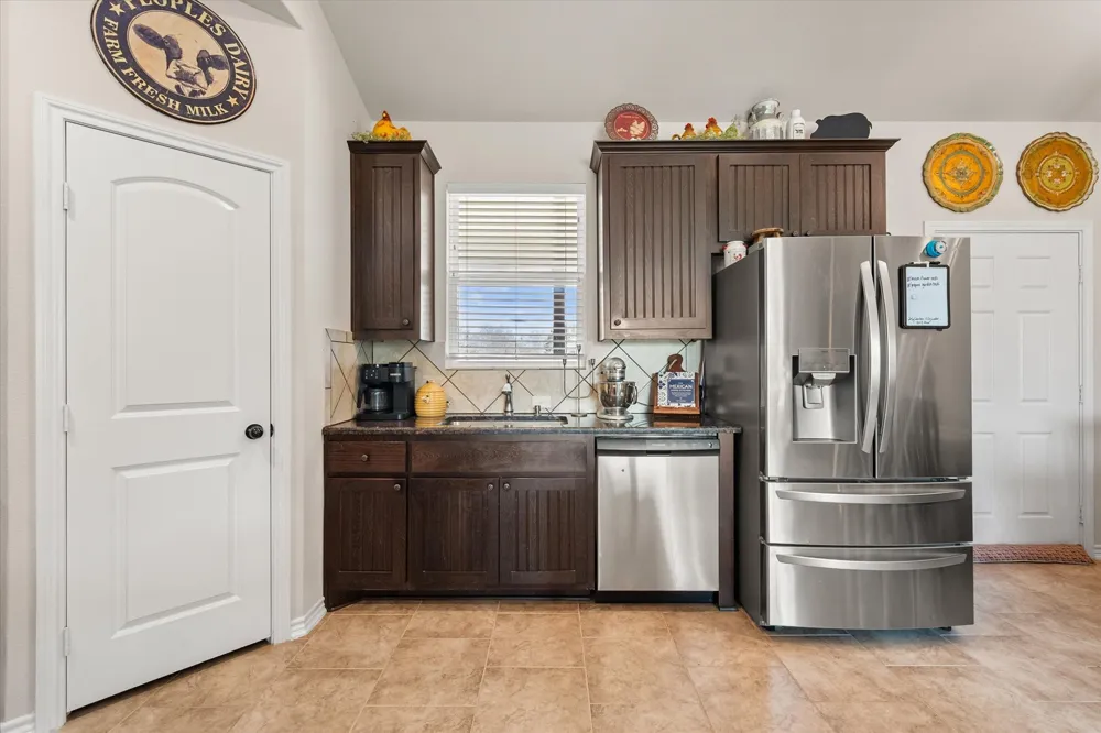 381 County Road 3050 Purdon, TX 76679