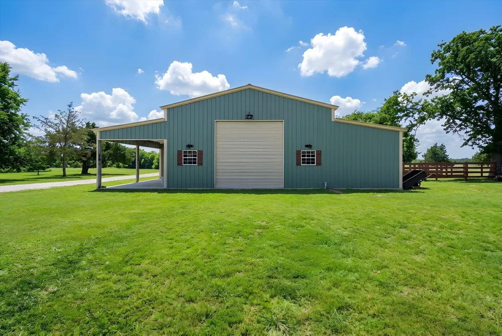 381 County Road 3050 Purdon, TX 76679