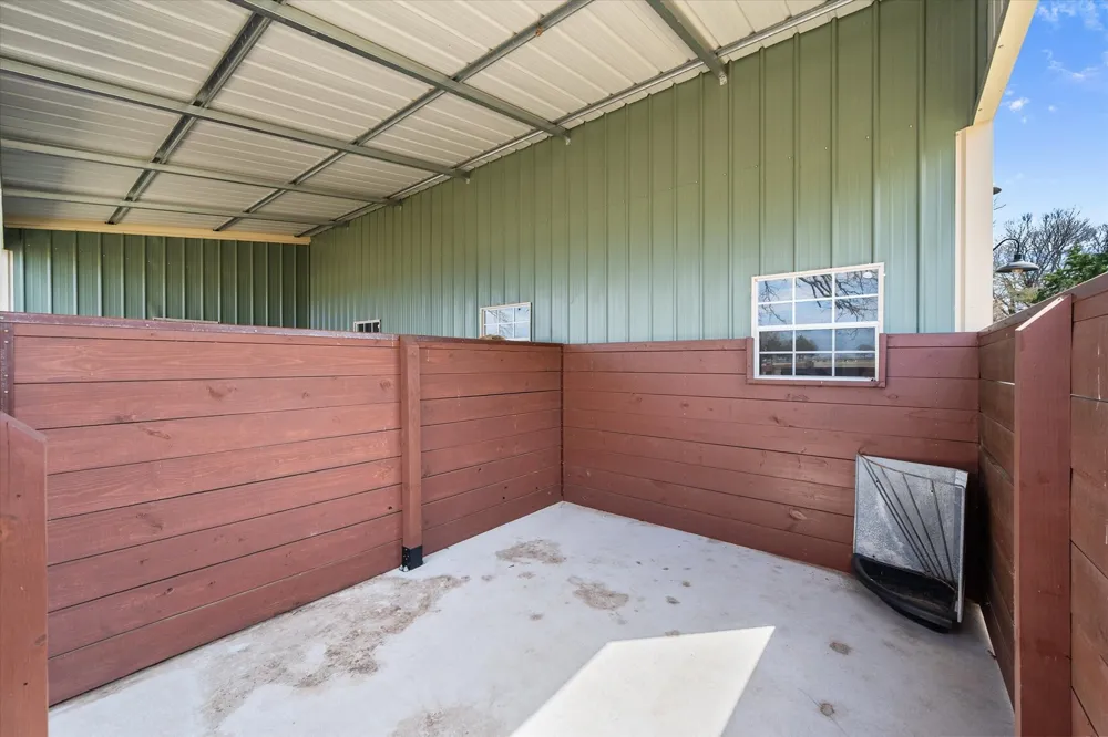 381 County Road 3050 Purdon, TX 76679