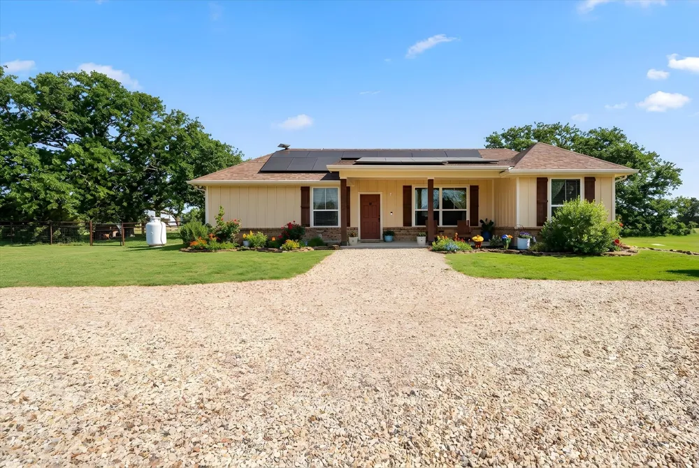 381 County Road 3050 Purdon, TX 76679