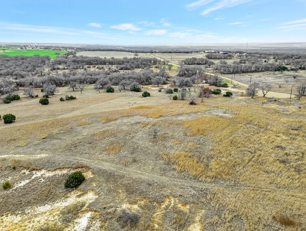 2040 Mustang Ridge Perrin, TX 76486