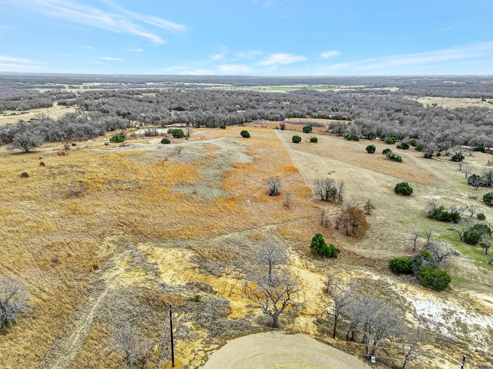 2040 Mustang Ridge Perrin, TX 76486