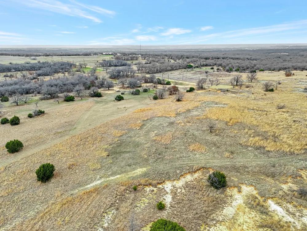 2040 Mustang Ridge Perrin, TX 76486