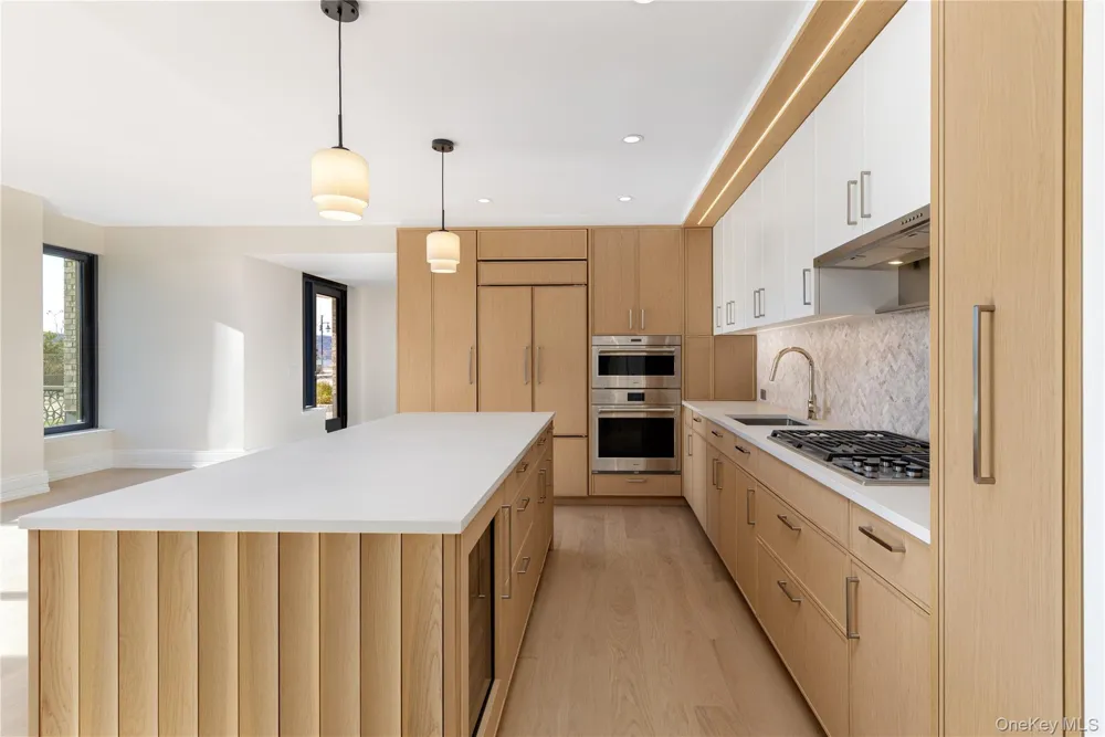 4 Lighthouse Landing #204 Sleepy Hollow, NY 10591