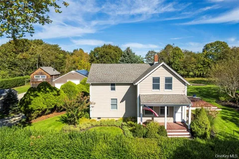 3275 Skunk Lane