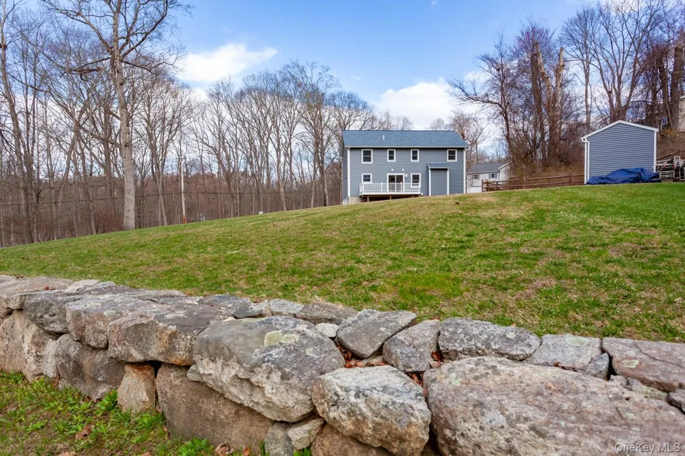 7 Tulip Road Lincolndale, NY 10541